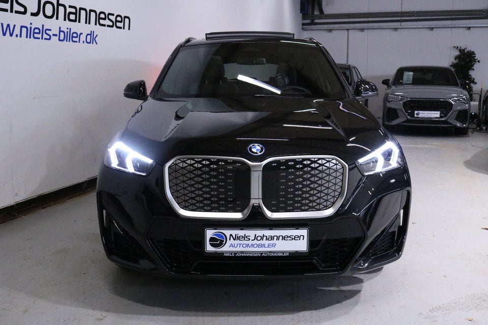 BMW iX1 eDrive20 M-Sport 5d