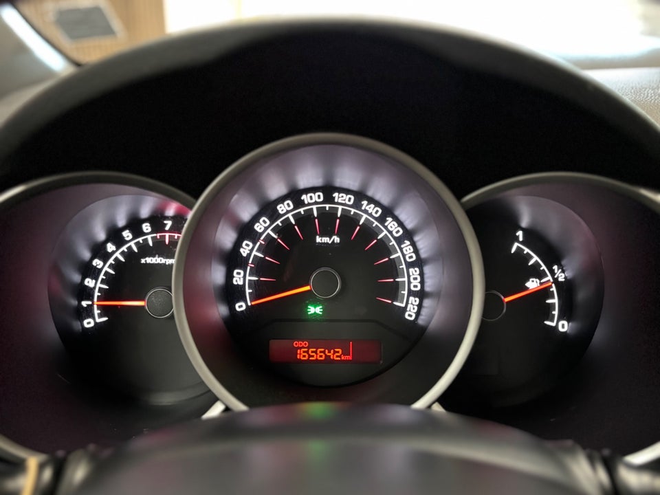 Kia Venga 1,4 CVVT Spring 5d