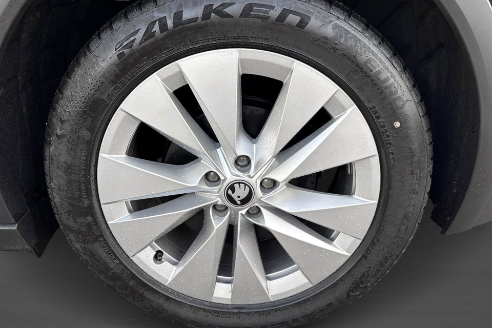 Skoda Elroq 85 iV Loft 5d