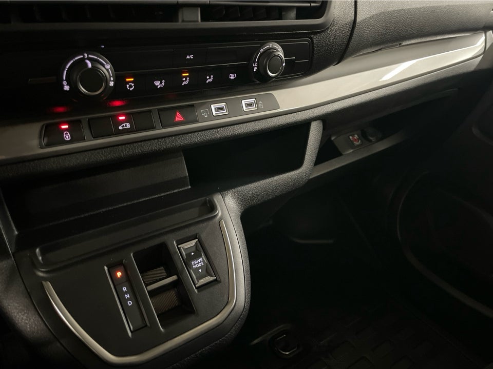 Toyota ProAce 75 Long Comfort Master