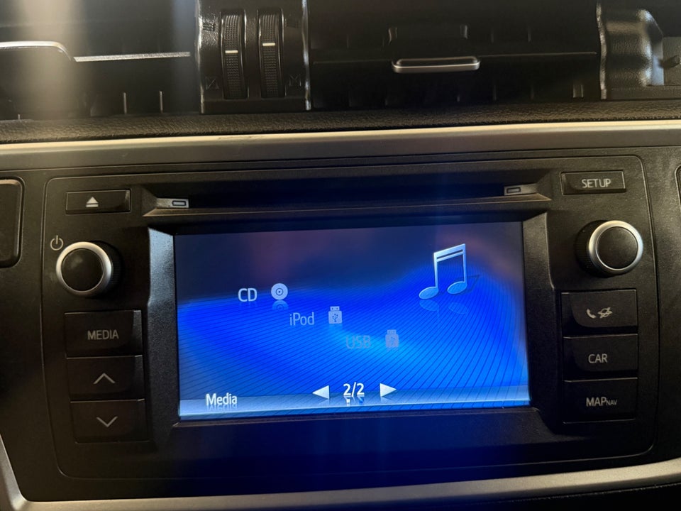 Toyota Auris 1,8 Hybrid H2 Premium Comfort CVT 5d