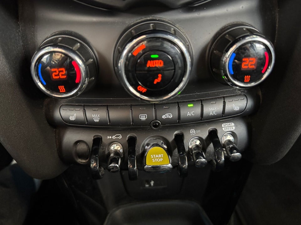 MINI Cooper SE Classic 3d