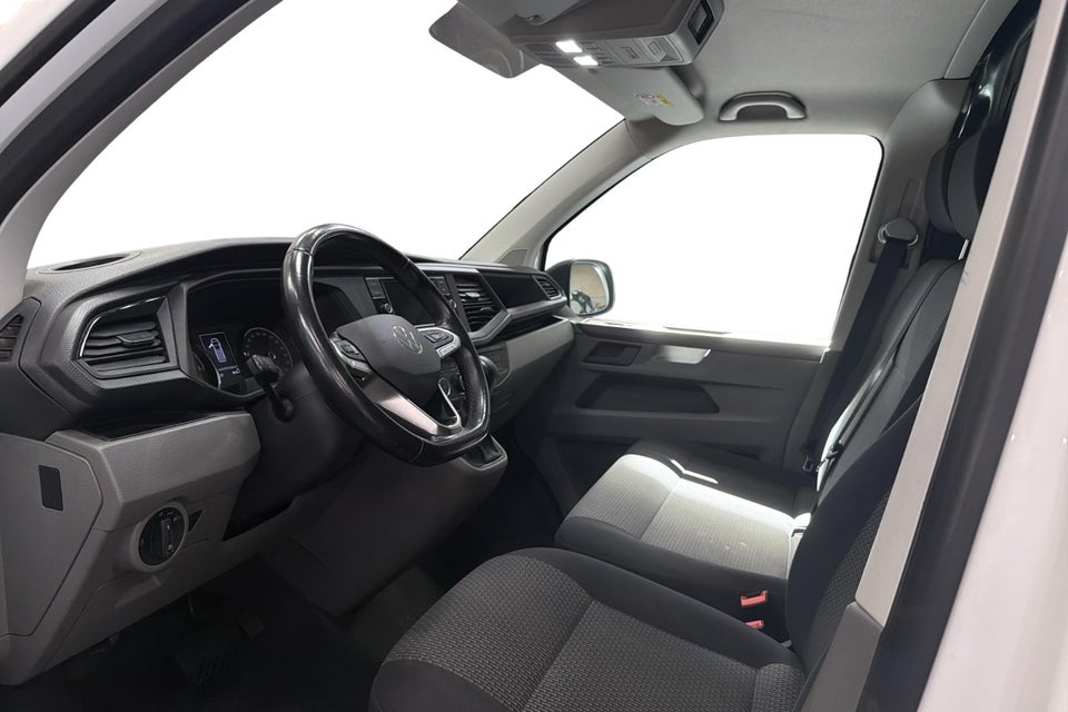 VW Transporter 2,0 TDi 150 Kassevogn DSG kort