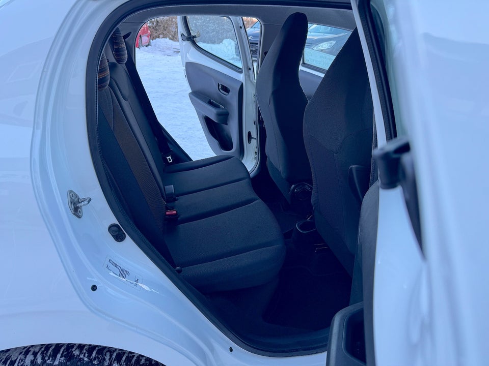 Citroën C1 1,2 PureTech Feel 5d