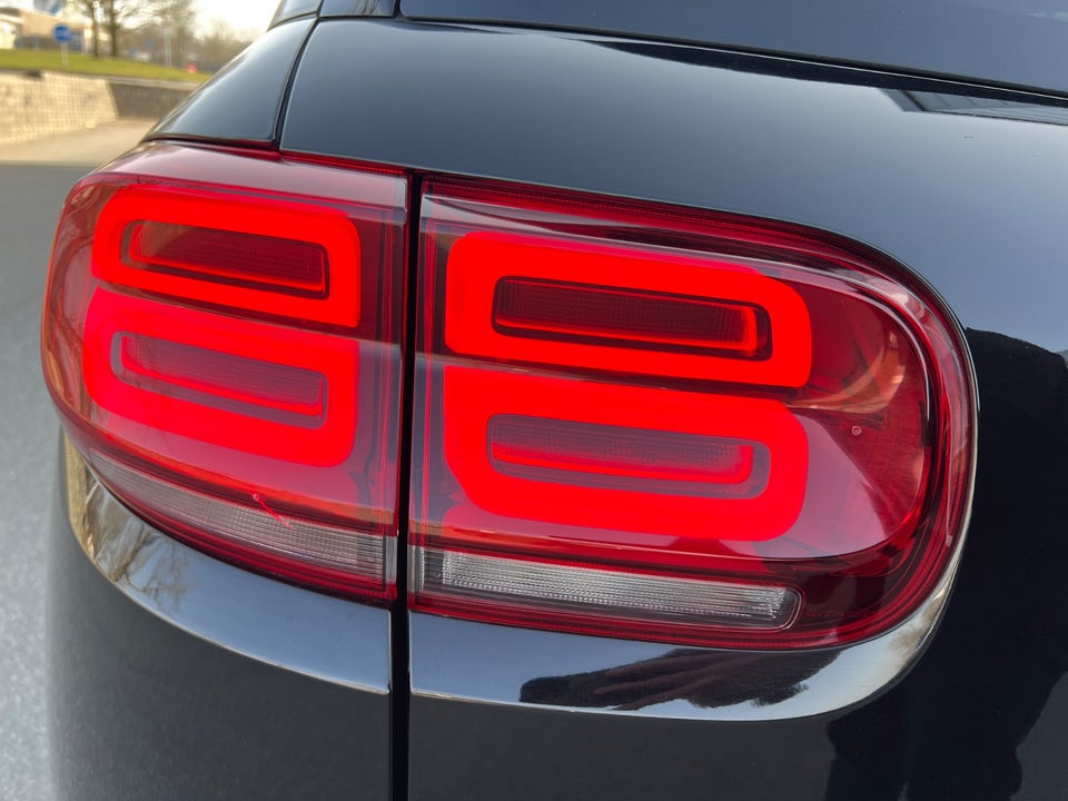 Citroën C5 Aircross 1,6 Hybrid Shine Sport EAT8 5d