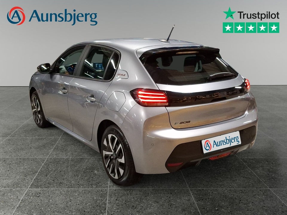 Peugeot e-208 50 Style 5d