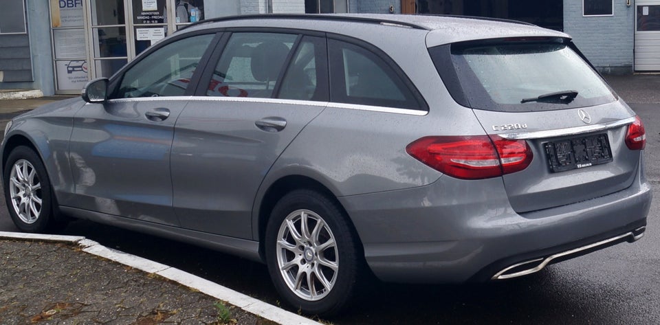 Mercedes C220 d 2,2 Business stc. aut. 5d