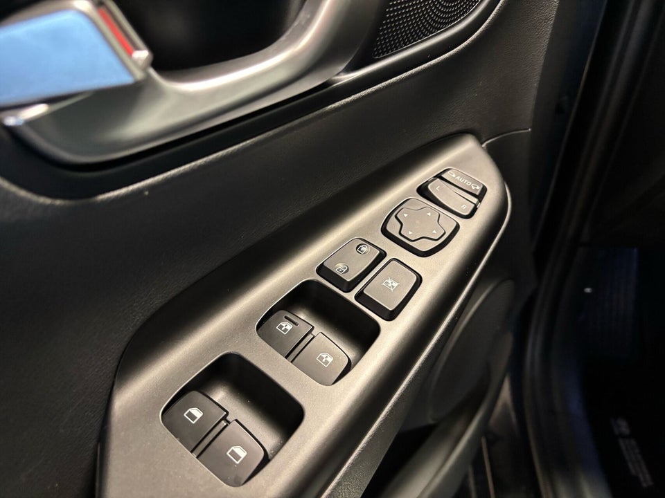 Hyundai Kona 39 EV Select 5d