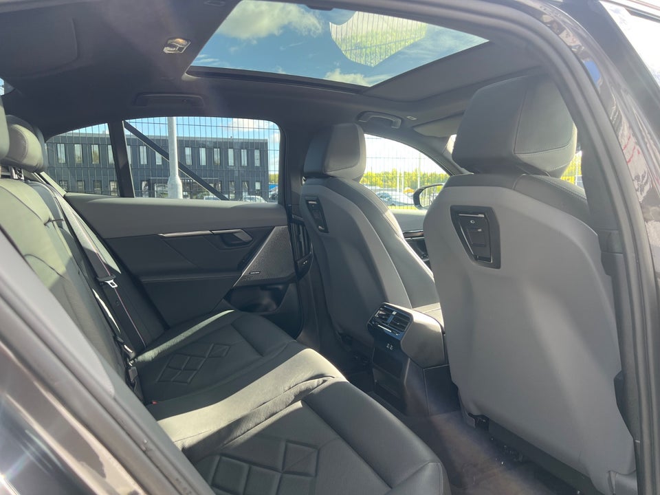 BMW i5 eDrive40 M-Sport Pro 4d