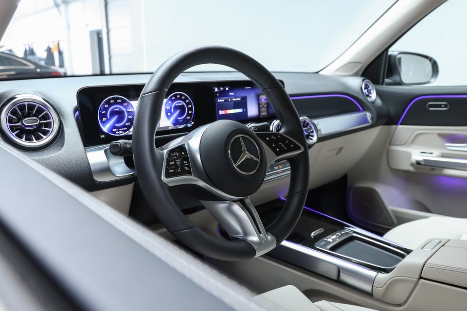 Mercedes EQB350 Progressive Advance Plus 4Matic 5d