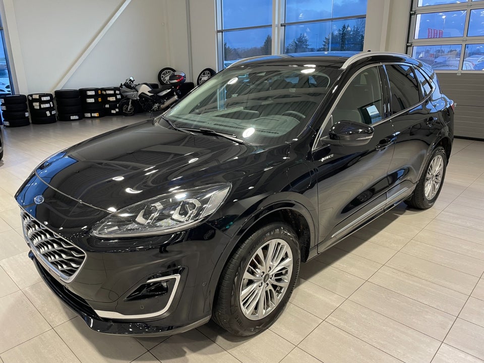 Ford Kuga 2,5 PHEV Vignale CVT 5d