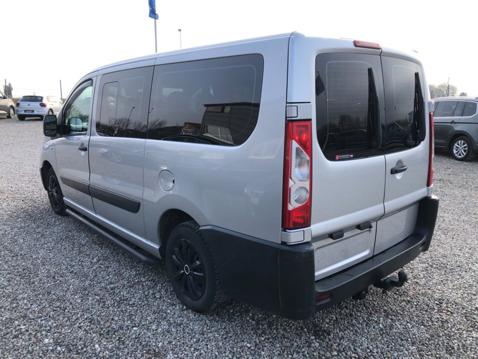 Peugeot Expert Tepee 2,0 HDi 163 Executive L1 8prs 4d