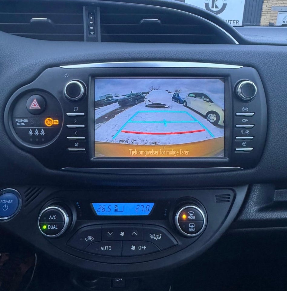 Toyota Yaris 1,5 Hybrid H3 Y20 e-CVT 5d