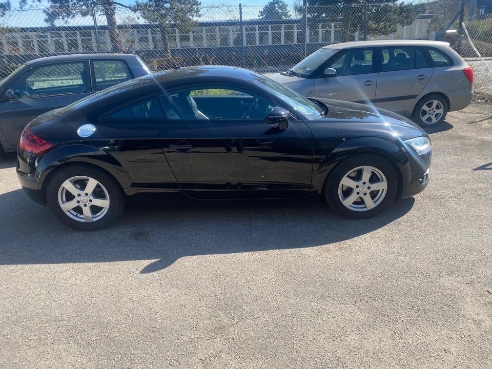 Audi TT 2,0 TFSi Coupé S-tr. 2d