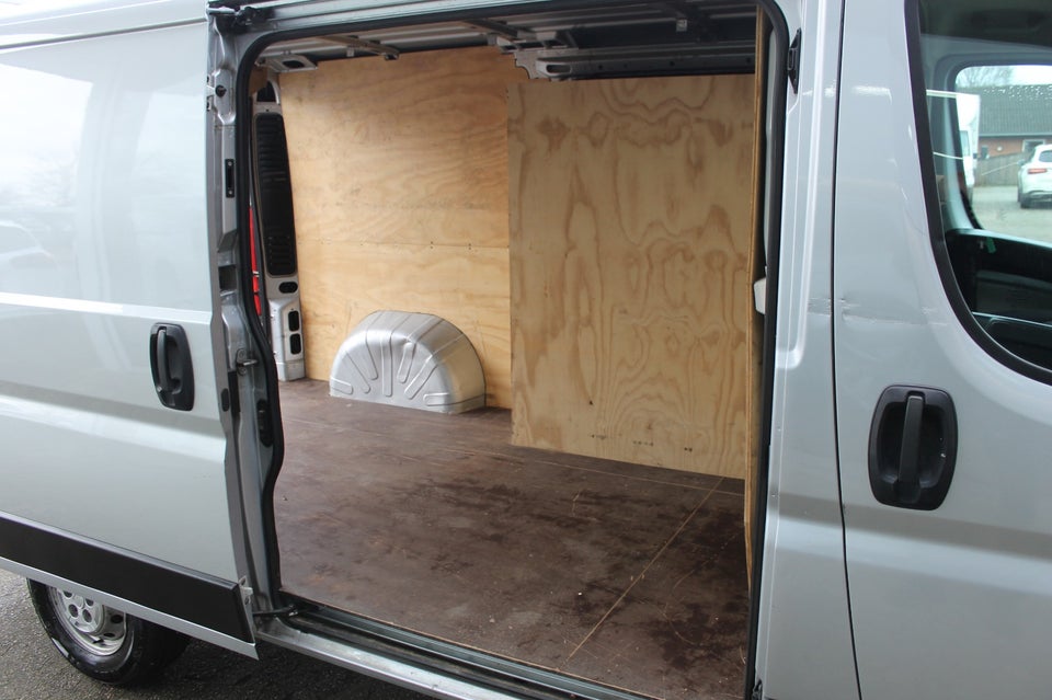 Fiat Ducato 30 2,3 MJT 130 Kassevogn L2H1 Pro+