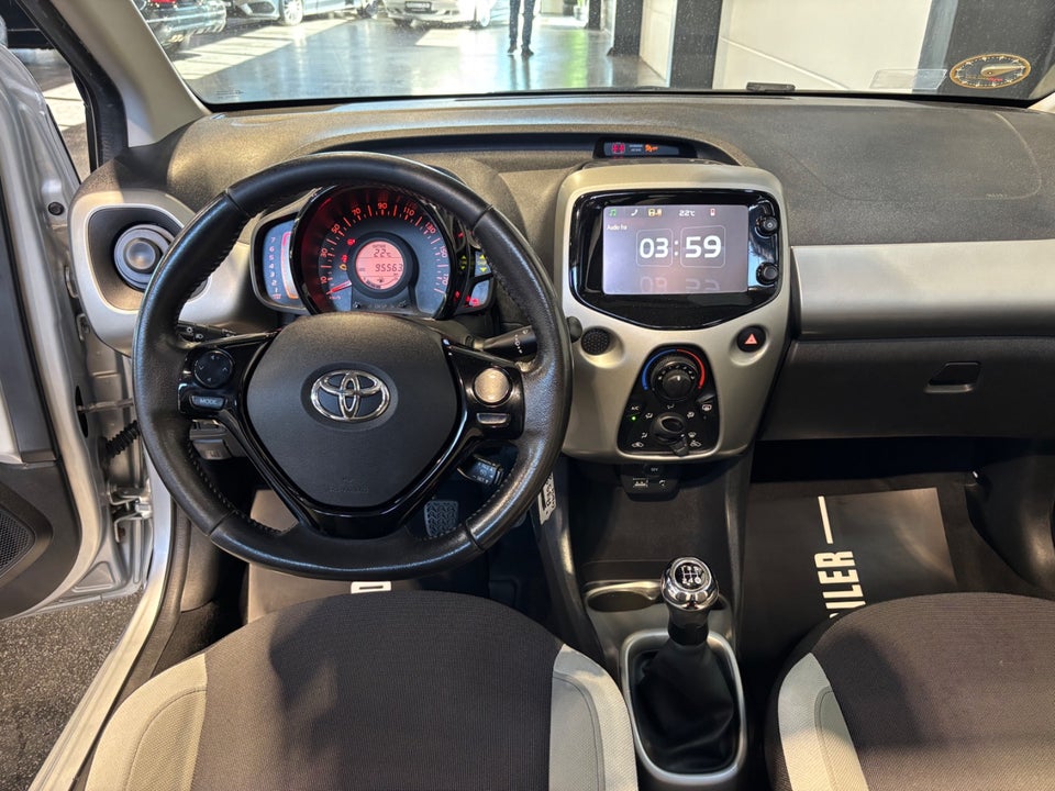 Toyota Aygo 1,0 VVT-i x-sky II 5d