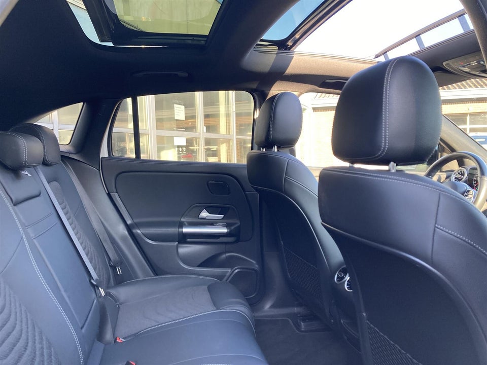 Mercedes EQA250+ Progressive 5d