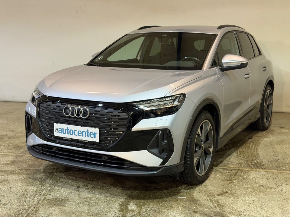 Audi Q4 e-tron 40 S-line 5d