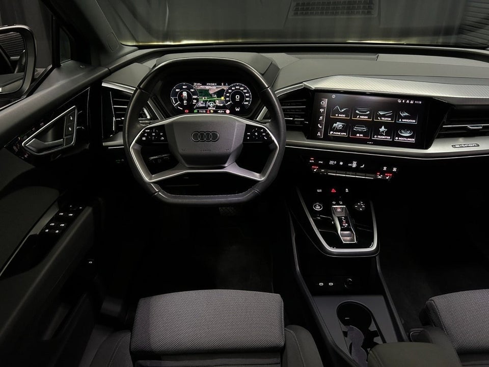 Audi Q4 e-tron 45 S-line 5d