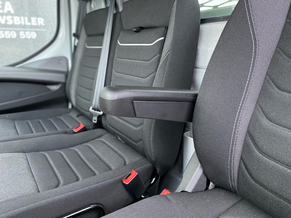 Iveco Daily 3,0 35S18 4100mm Lad 2d