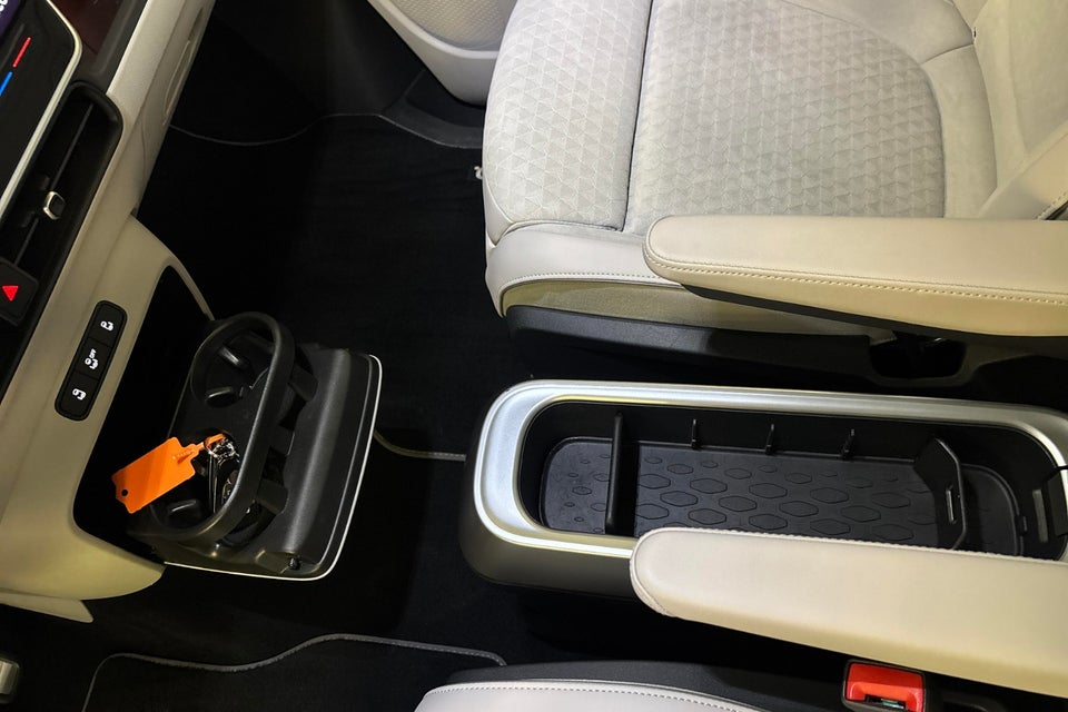 VW ID.Buzz 79 Style+ 6prs SWB 5d