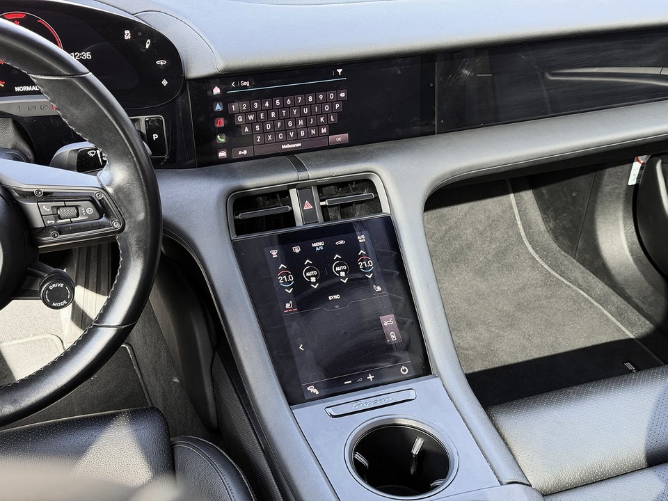 Porsche Taycan 4S Performance+ 4d