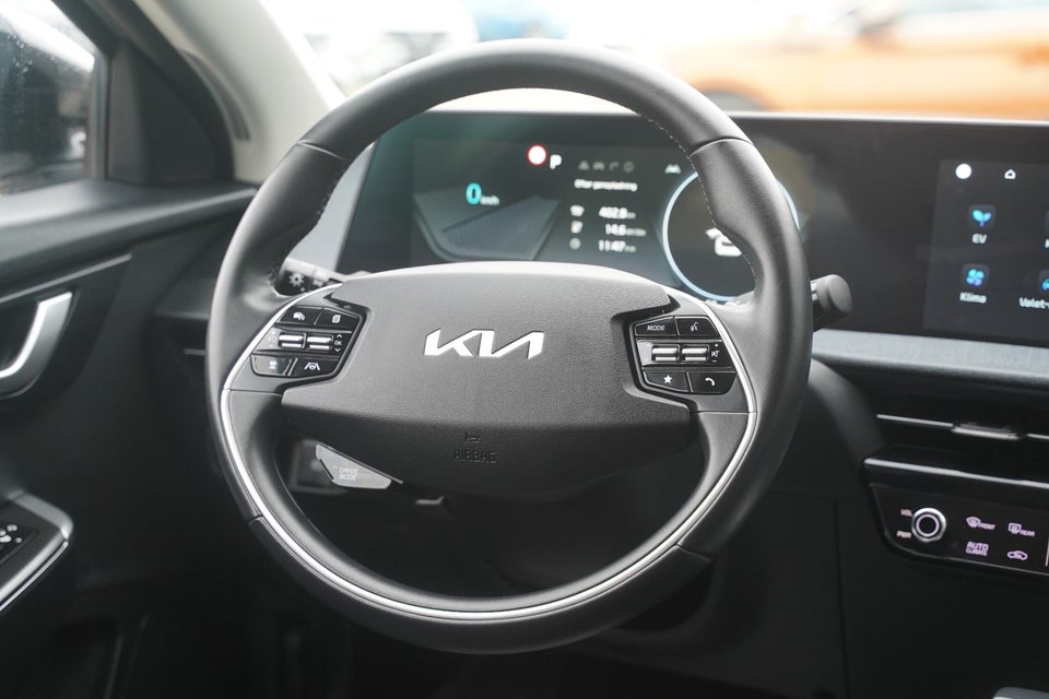 Kia EV6 77 Long Range Active 5d