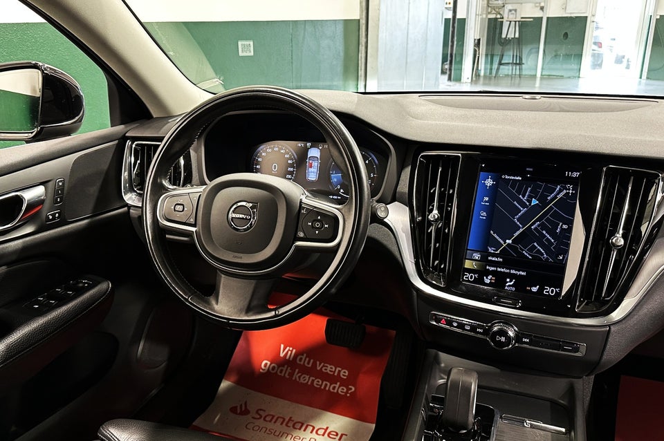 Volvo V60 2,0 B4 197 Momentum aut. 5d