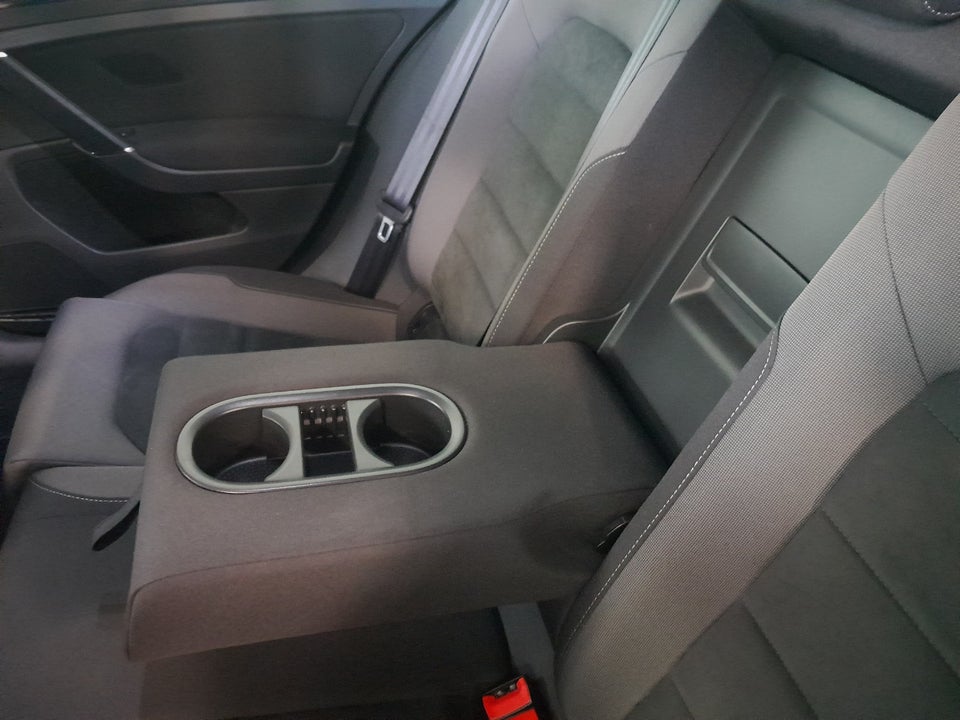 VW Golf VII 1,5 TSi 150 Highline DSG 5d