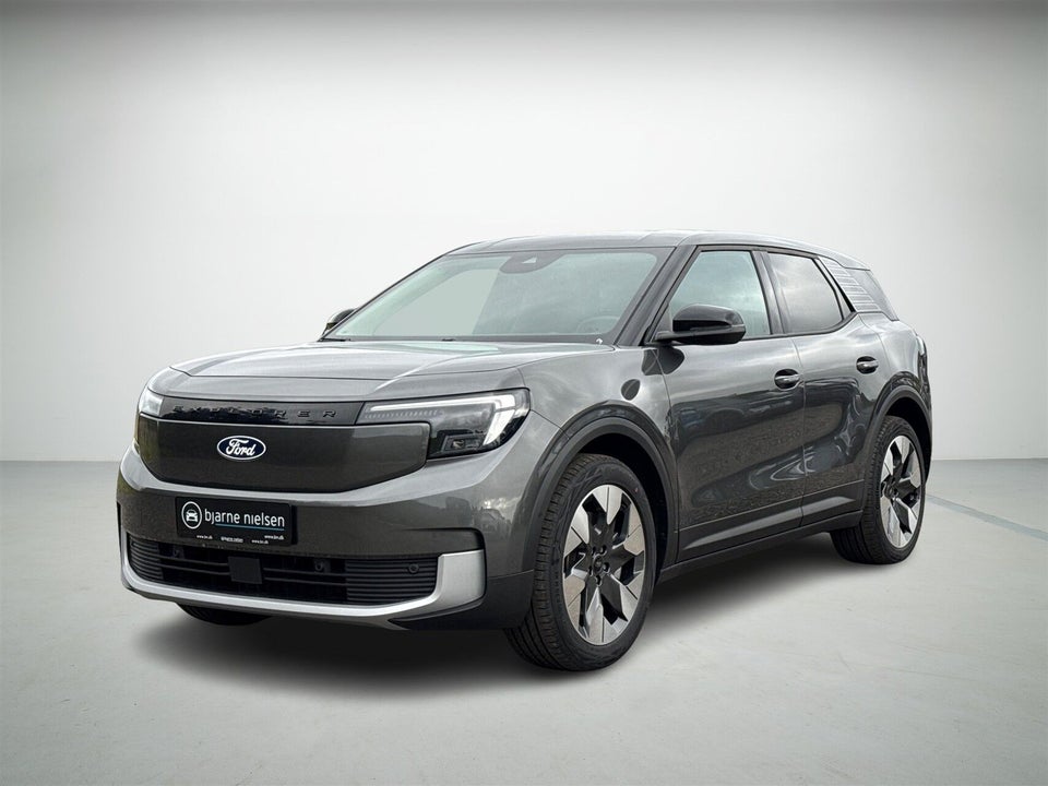 Ford Explorer 82 Premium Extended Range 5d