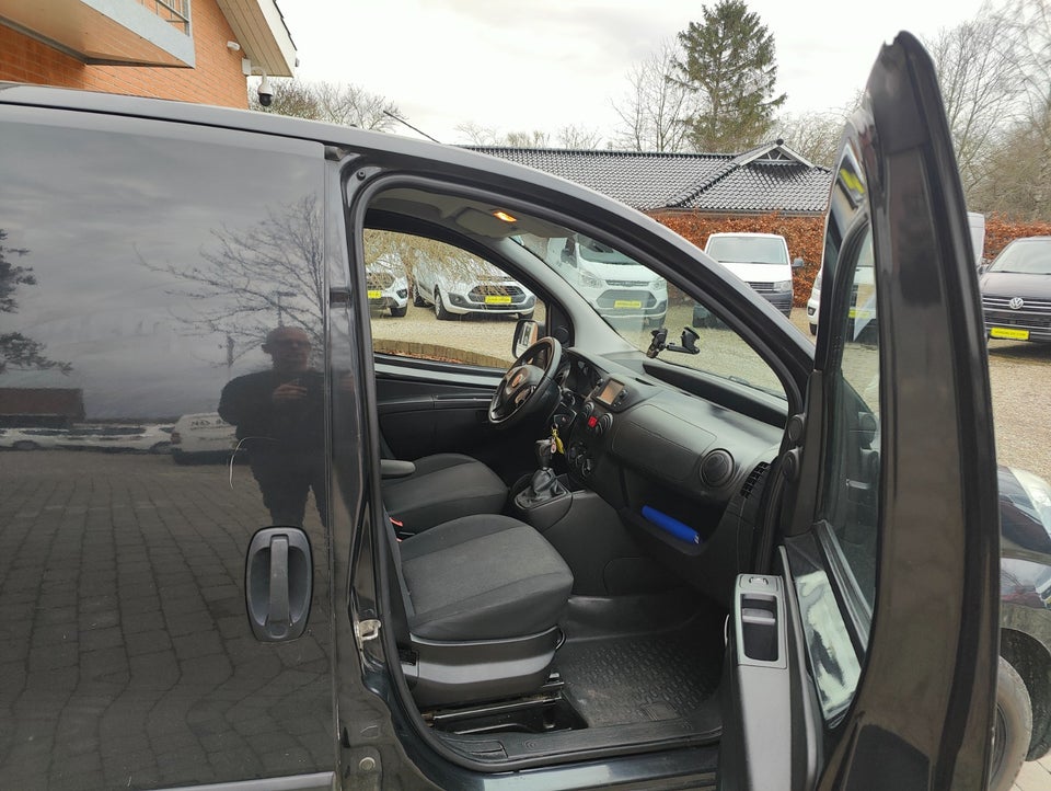 Fiat Fiorino 1,3 MJT 80 Professional Van 5d