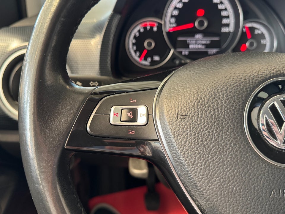 VW Up! 1,0 MPi 60 Move Up! BMT 5d