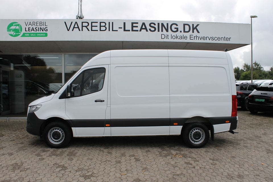 Mercedes Sprinter 317 2,0 CDi A2 Kassevogn aut. RWD