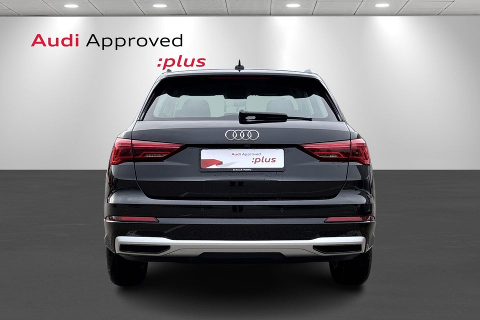 Audi Q3 35 TFSi Advanced Prestige S-tr. 5d