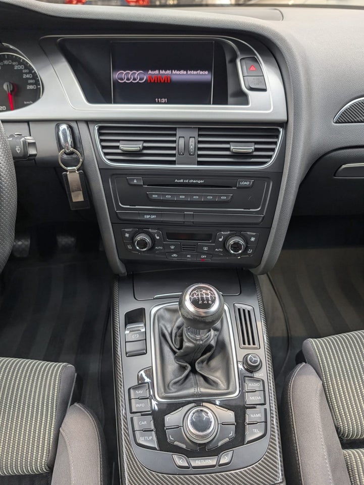 Audi A4 3,2 FSi quattro 4d