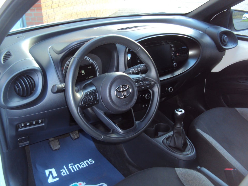 Toyota Aygo X 1,0 Air Active 5d