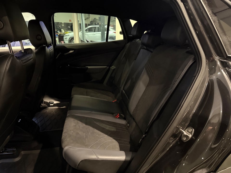 VW ID.4 77 Pro Performance 5d