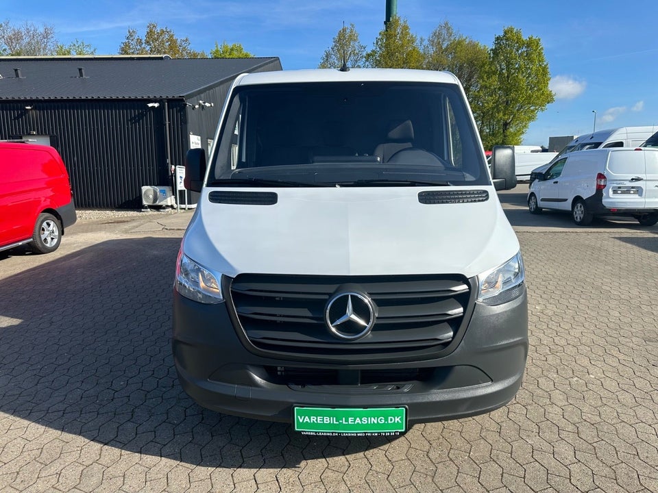 Mercedes Sprinter 215 2,0 CDi A2 Kassevogn aut. FWD