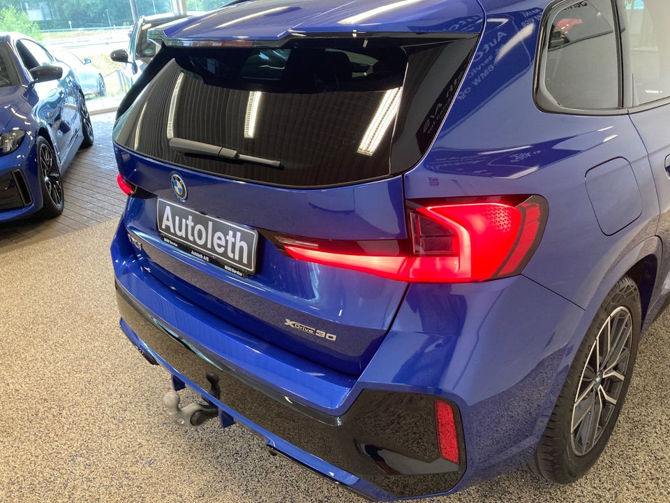 BMW iX1 xDrive30 M-Sport 5d