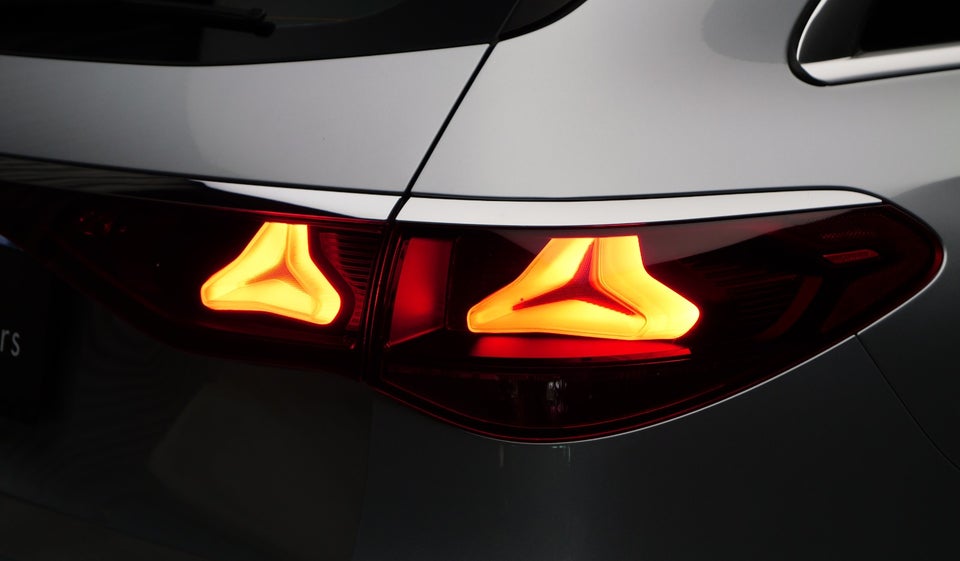 Mercedes E300 e 2,0 Avantgarde stc. aut. 5d