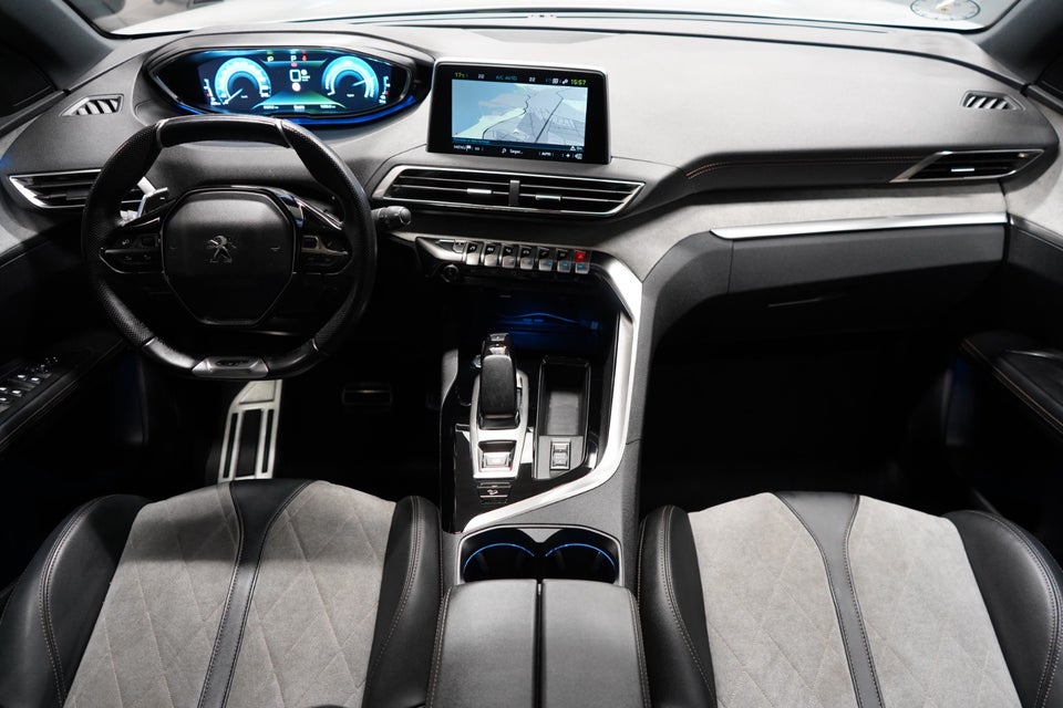 Peugeot 3008 1,6 Hybrid4 Allure Pack Limited EAT8 5d