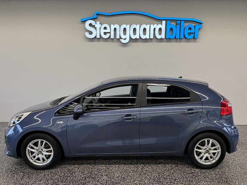 Kia Rio 1,4 CVVT Comfort aut. 5d