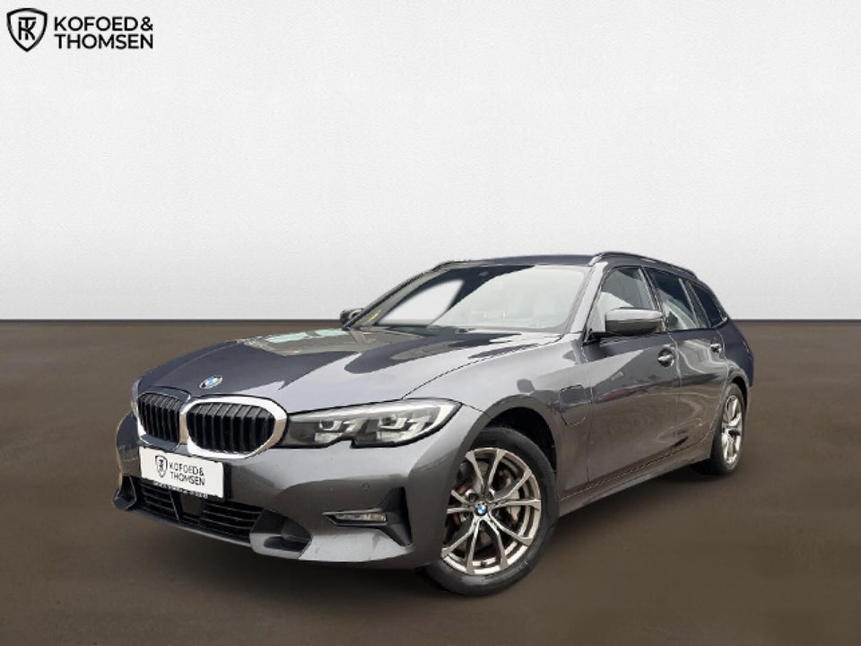 BMW 330e 2,0 Touring Sport Line aut. 5d