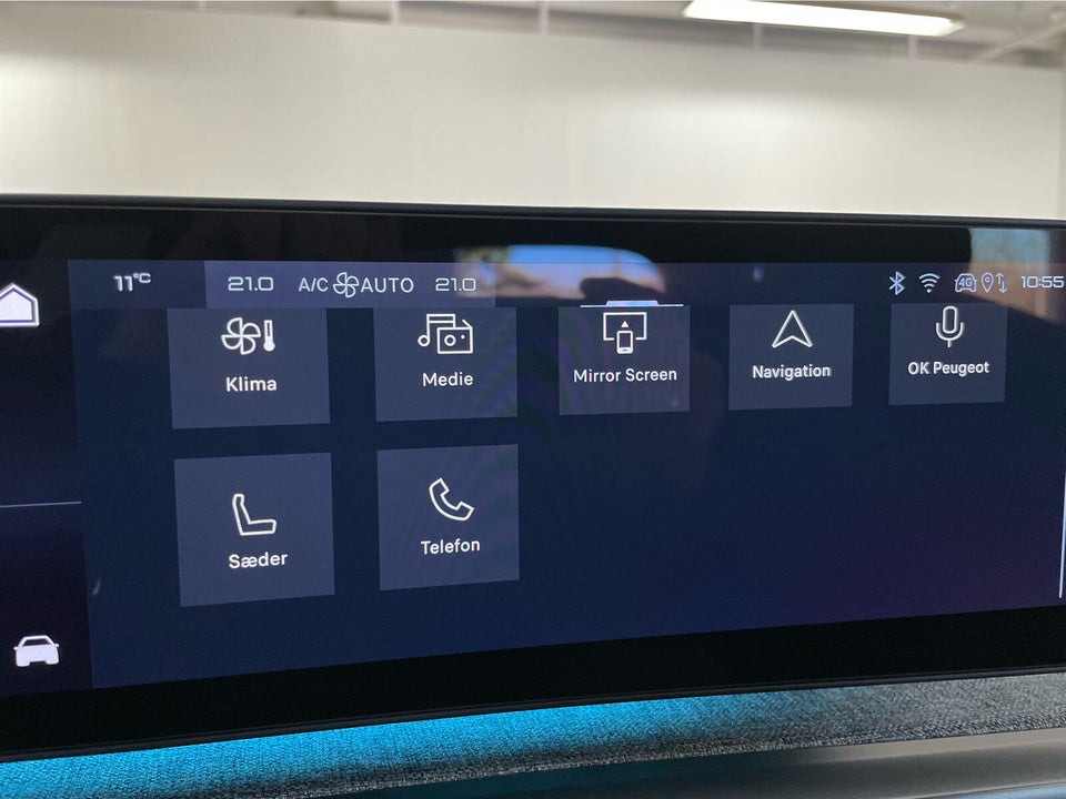 Peugeot e-5008 77 GT Pack 7prs 5d