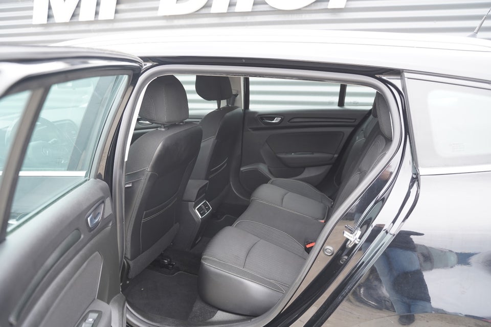 Renault Megane IV 1,2 TCe 130 Zen Sport Tourer 5d