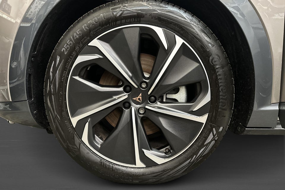 Cupra Tavascan 77 Immersive 5d