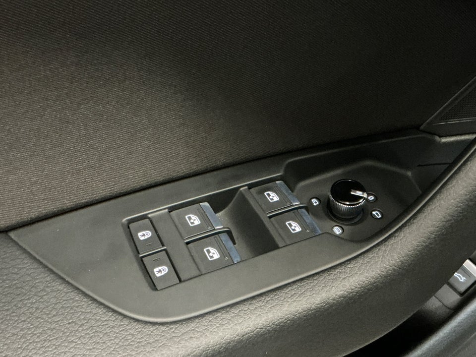 Audi A6 50 TFSi e Sport Prestige Avant quattro S-tr. 5d