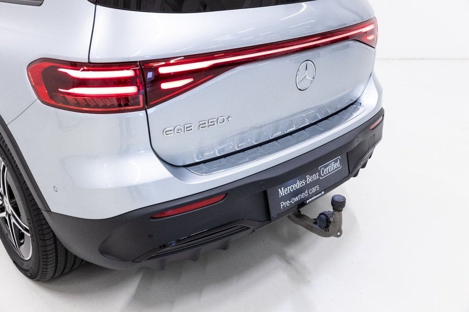 Mercedes EQB250+ AMG Premium 5d