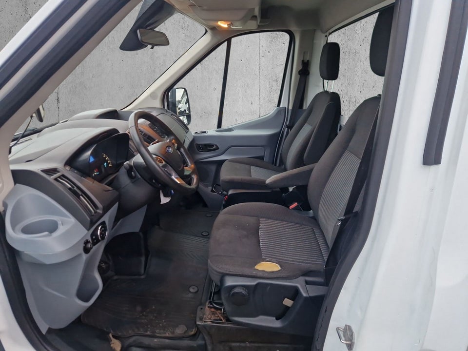 Ford Transit 350 L3 Chassis 2,0 TDCi 170 Alukasse m/lift aut. FWD 2d