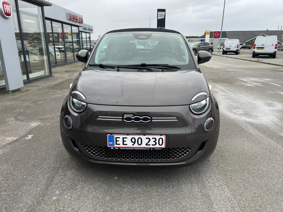 Fiat 500e 42 Icon Cabrio 2d